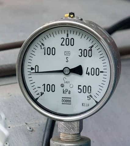 35 kpa to bar